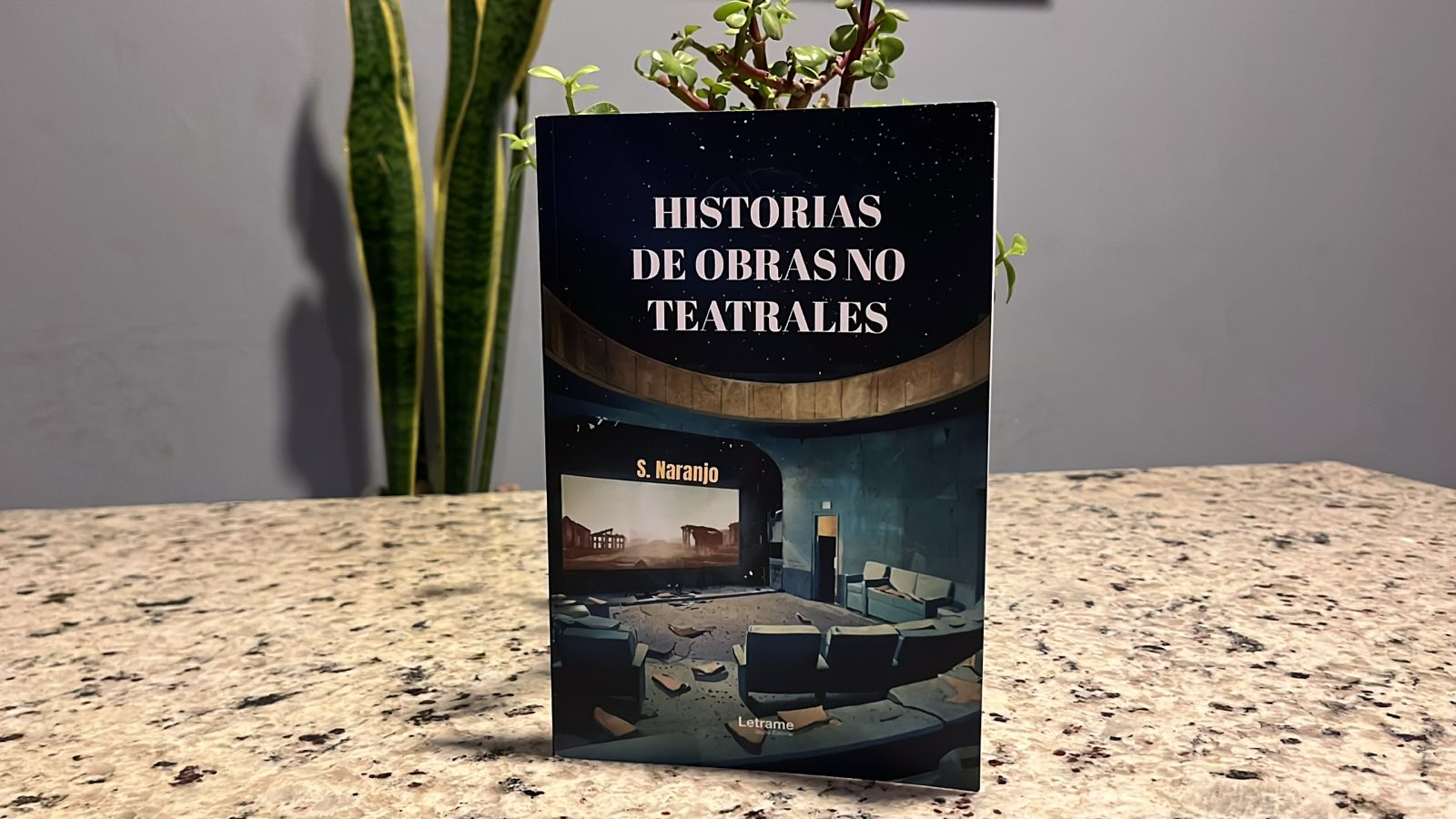Historias de obras no teatrales