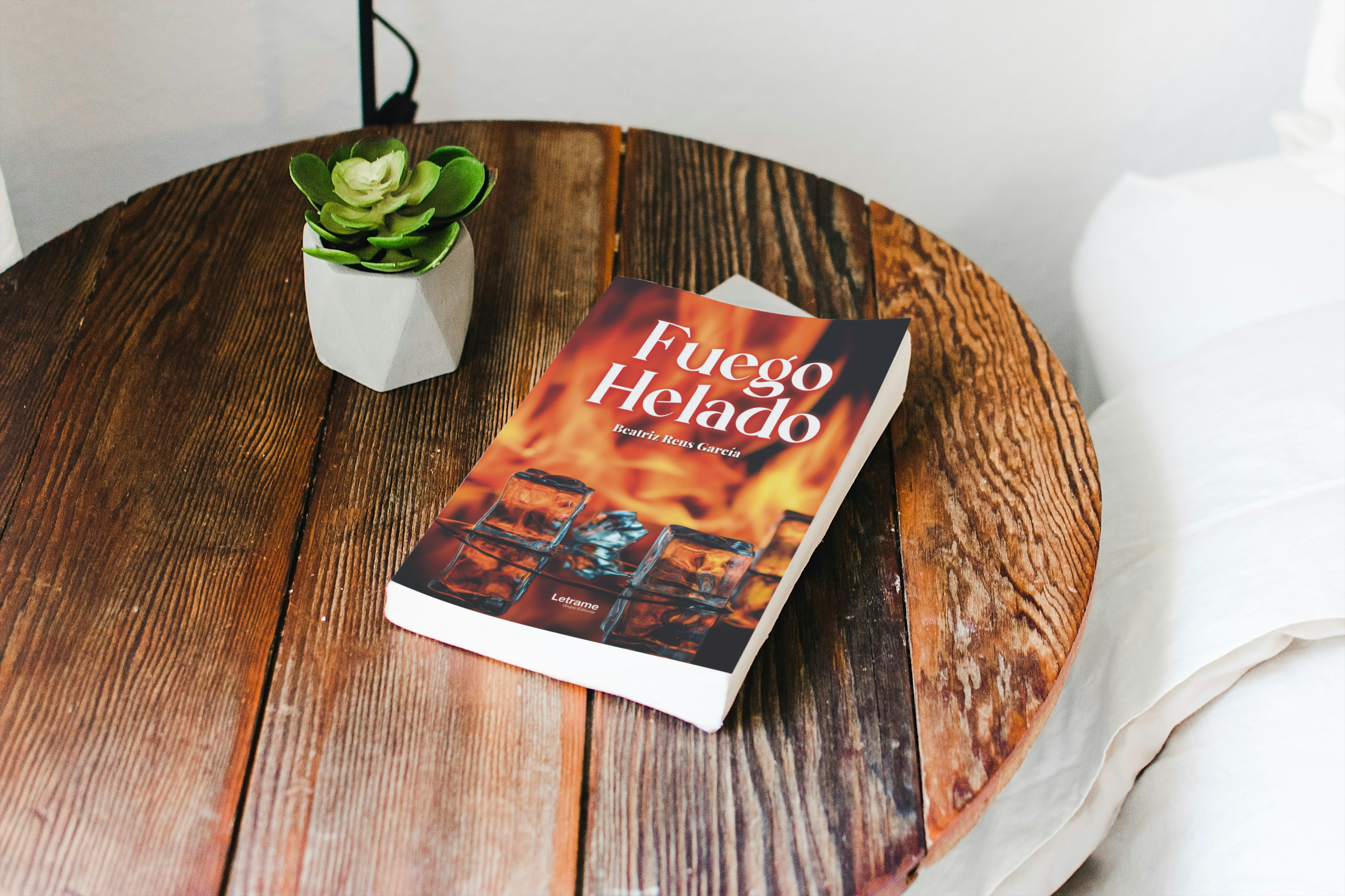 Beatriz Reus García convierte la herida y el deseo en un poemario íntimo y universal